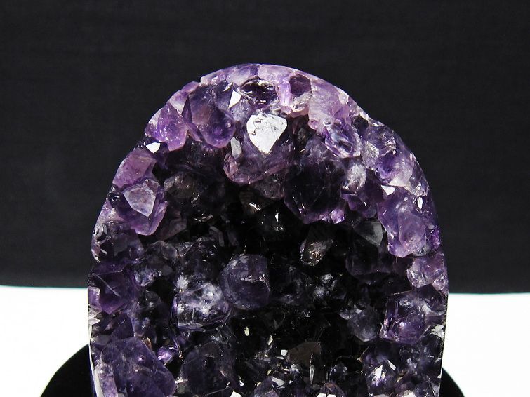 【天の川アメジストクラスター】高さ約14×横約12.3×厚さ9cm 天の川アメジストクラスター】高さ約14×横約12.3×厚さ9cm