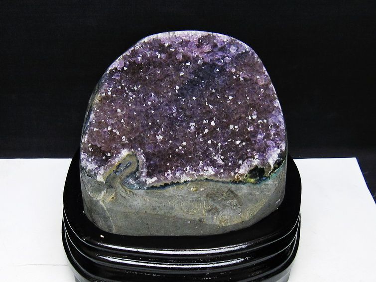 1.6Kgウルグアイ産アメジストクラスター[T95-11661] 1枚目