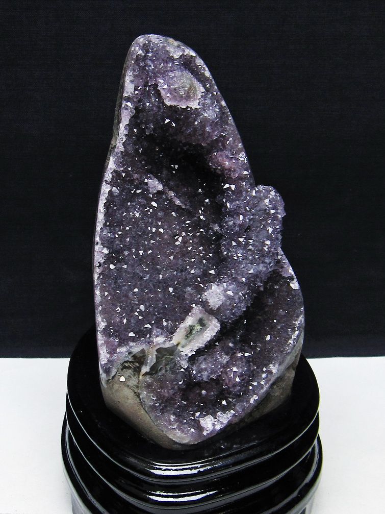 ウルグアイ産アメジストクラスター[T95-11705] 1枚目